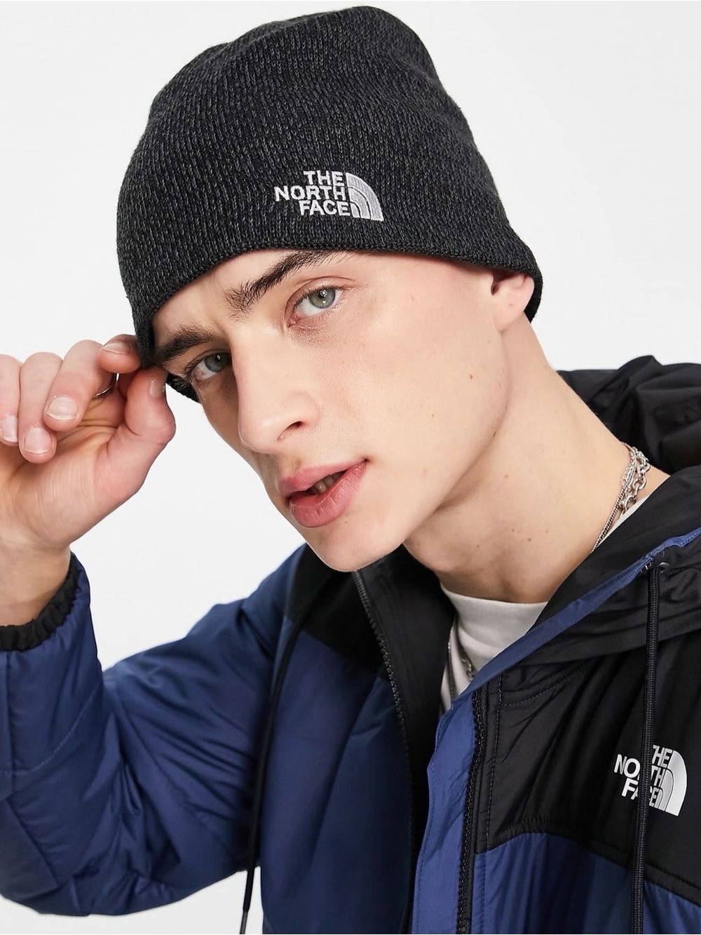 The North Face Men's Jim Beanie Dark Heather Gray Ribbed Knit